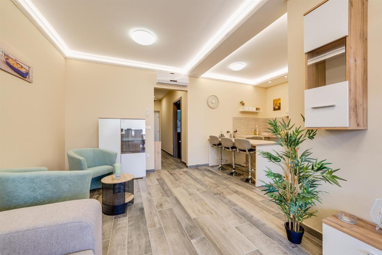 Forest Foeldvar Apartmanok By Bltn Balatonfoldvar Ngoại thất bức ảnh