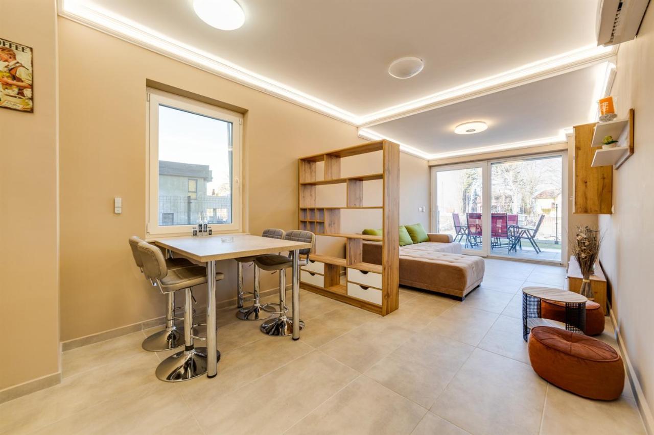 Forest Foeldvar Apartmanok By Bltn Balatonfoldvar Ngoại thất bức ảnh