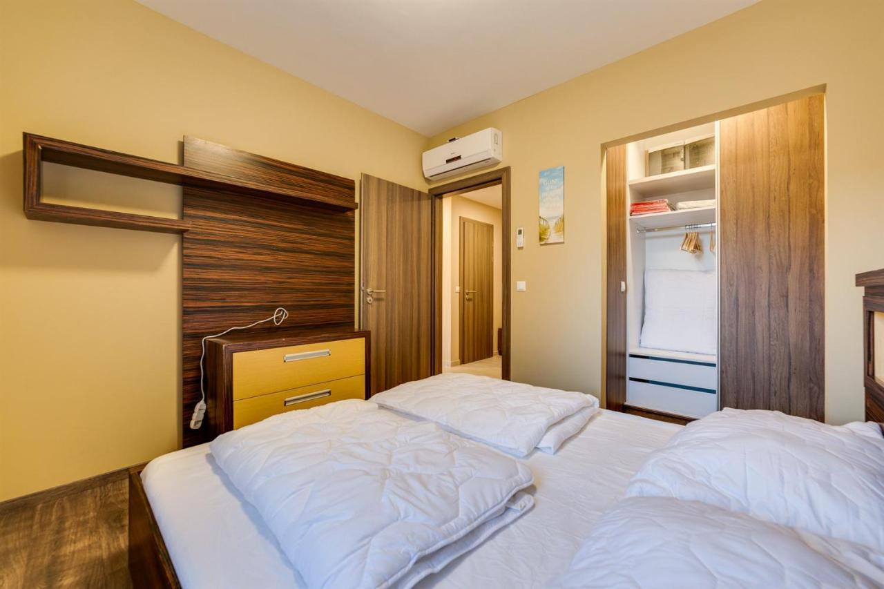 Forest Foeldvar Apartmanok By Bltn Balatonfoldvar Ngoại thất bức ảnh