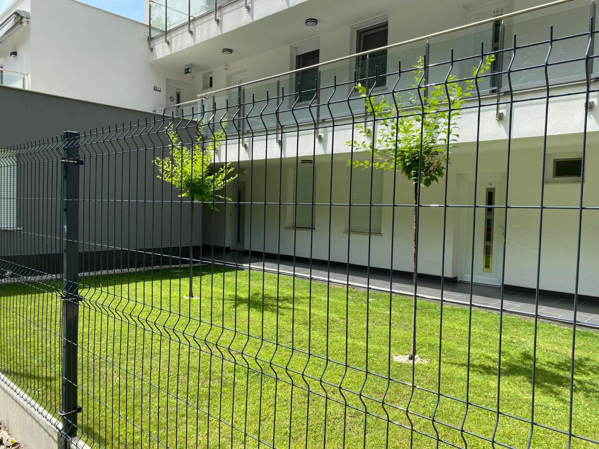 Forest Foeldvar Apartmanok By Bltn Balatonfoldvar Ngoại thất bức ảnh